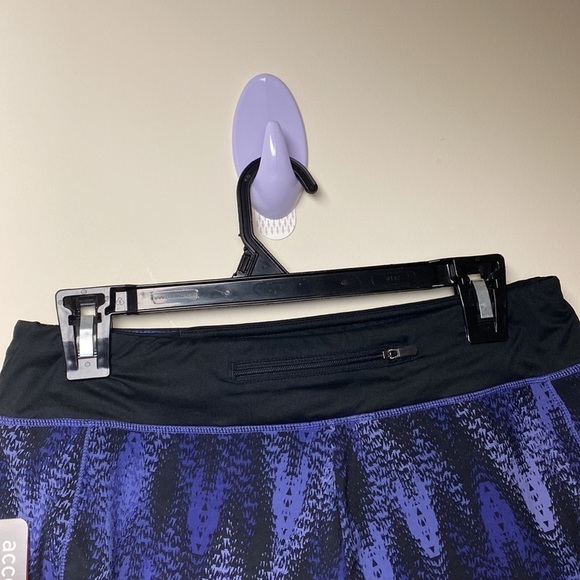 Saucomy Pinnacle Women Running Shorts Purple Black Blended Elastic Waist Medium - Picture 6 of 15